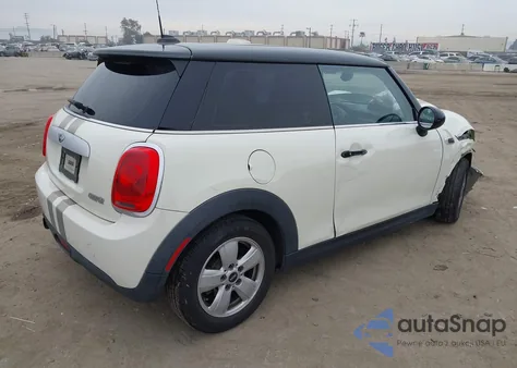 2015 Mini Hardtop Cooper из США, поврежденный, VIN WMWXM5C54FT939860